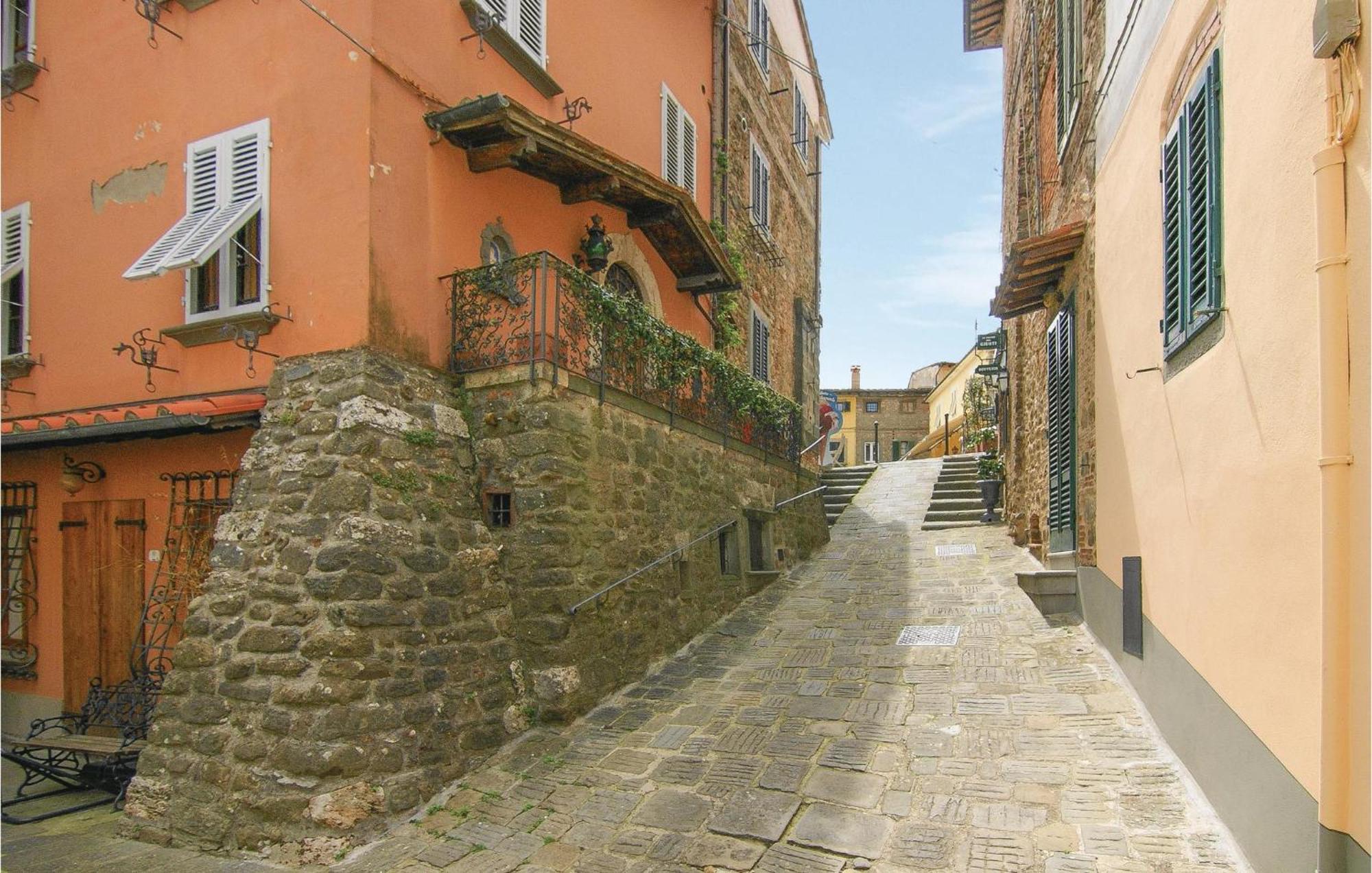Lovely Home In Montecatini Alto With Kitchen Nievole 외부 사진