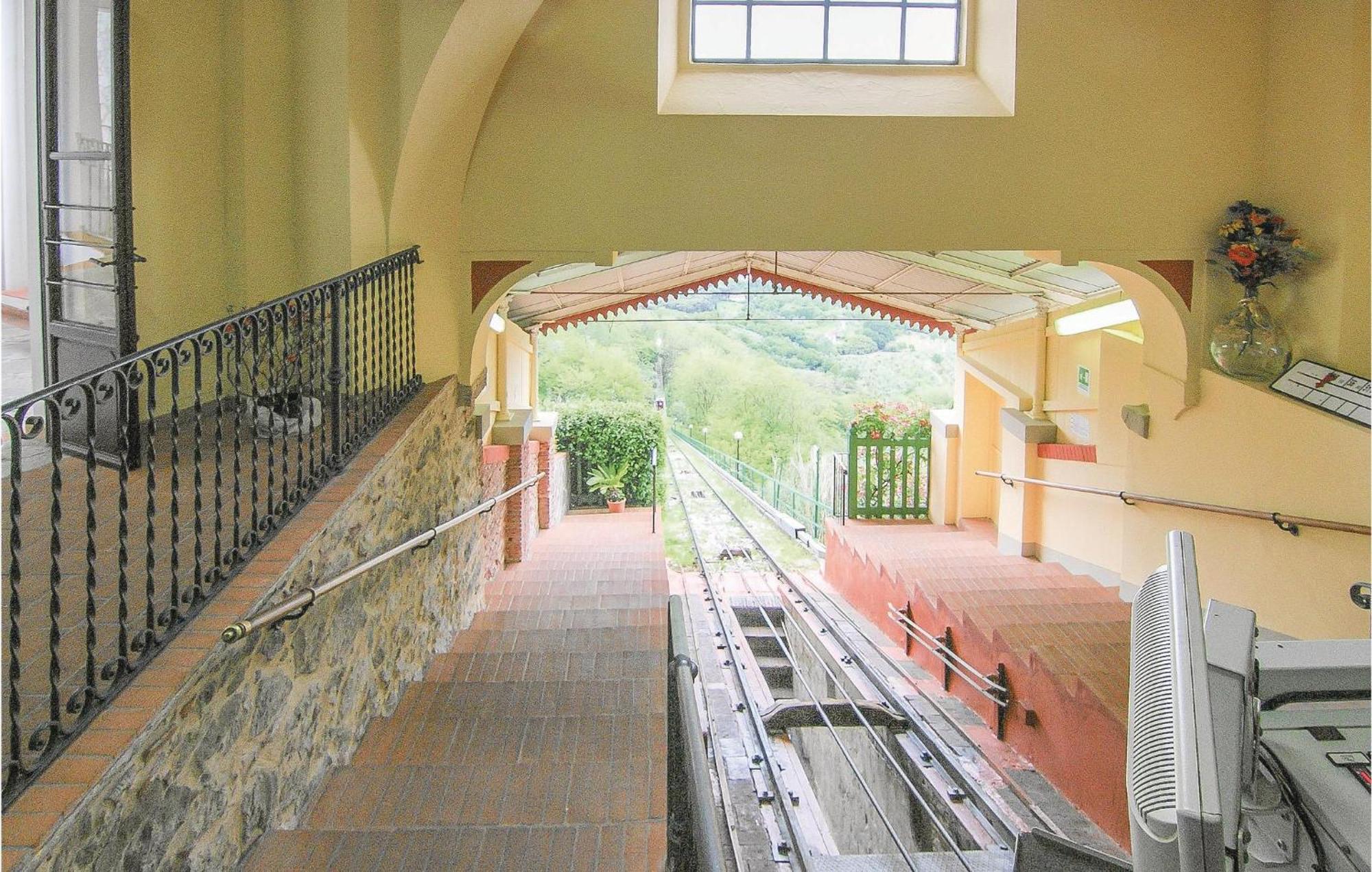 Lovely Home In Montecatini Alto With Kitchen Nievole 외부 사진